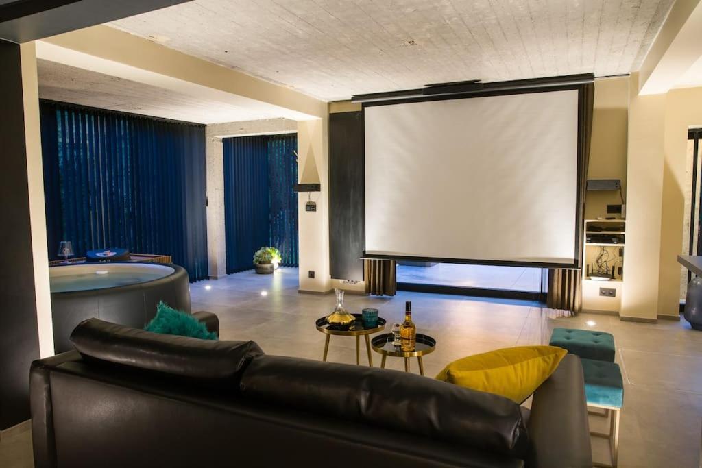 Buenas Noches Villa Standing Piscine & Wellness Boncelles Dış mekan fotoğraf