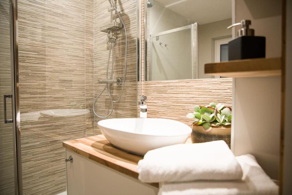Buenas Noches Villa Standing Piscine & Wellness Boncelles Dış mekan fotoğraf